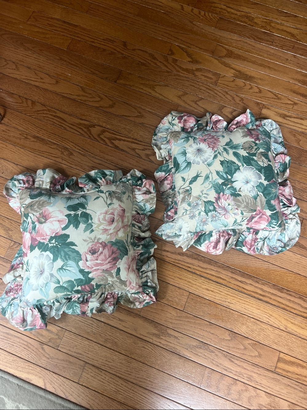 Waverly Floral Ruffled Square Throw Pillows Pair in Green and Pink - Picture 5 of 5